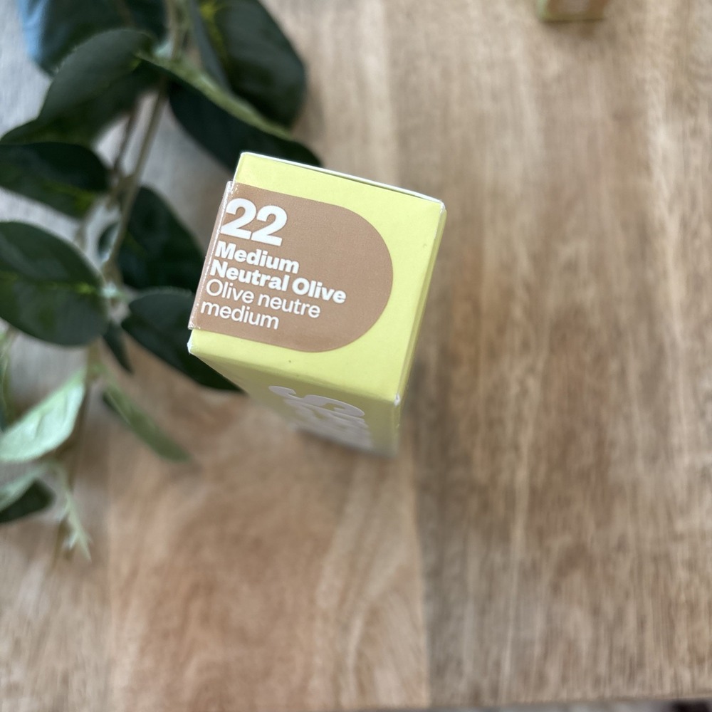 Kosas BB Burst Tinted Gel Cream 20 Med Neutral Olive 1oz - Picture 2 of 3